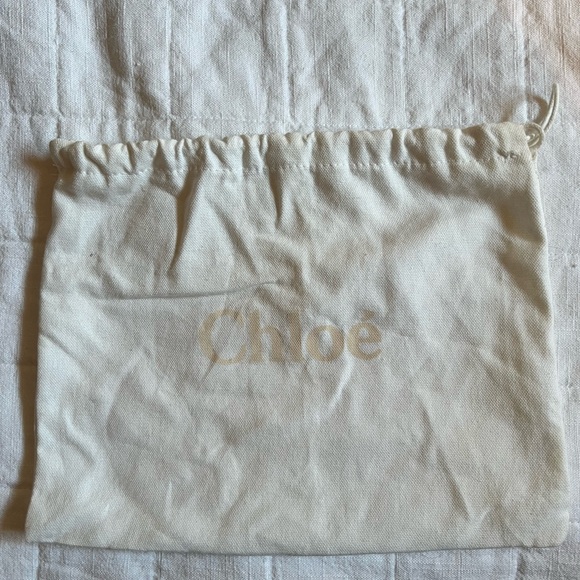 Chloe Faye Crossbody in Motty Grey - Picture 9 of 10